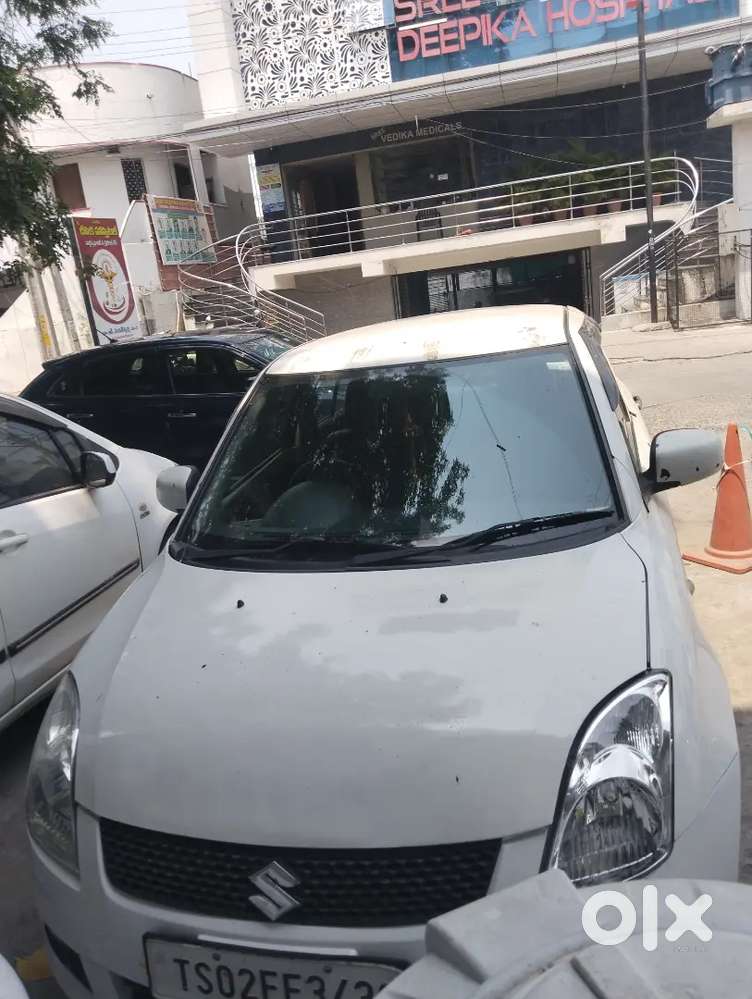Maruti Suzuki Dzire 2017 Diesel Well Maintained