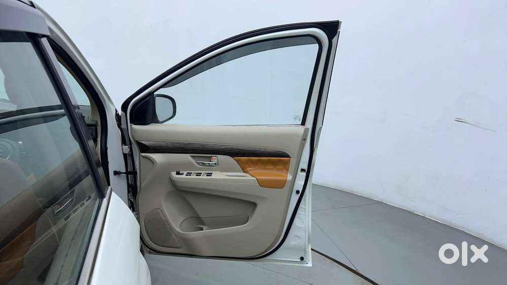Maruti Suzuki Ertiga 1.4 Zxi At, 2020, Petrol