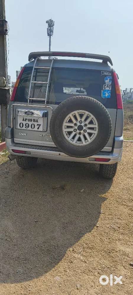 Ford Endeavour 2005 Diesel 180000 Km Driven
