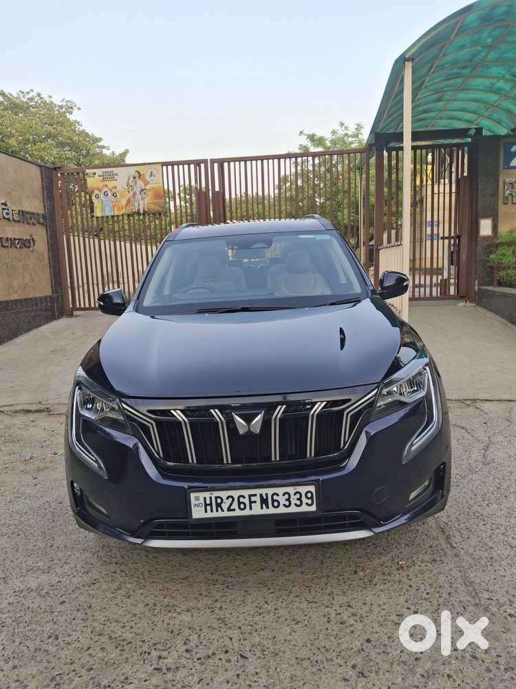 Mahindra Xuv700 2.0 Ax 7 Petrol At Str, 2024, Petrol