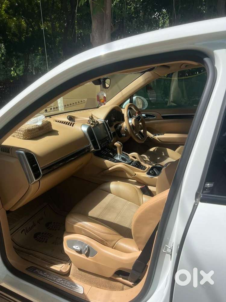 Porsche Cayenne Base, 2018, Petrol