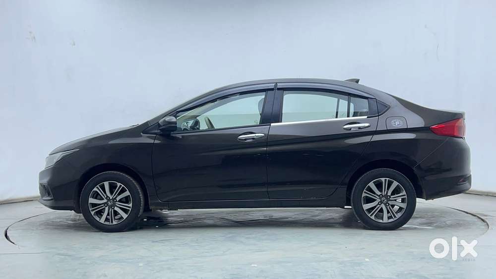 Honda City 1.5 V 4th Gen I-vtec Mt, 2022, Petrol