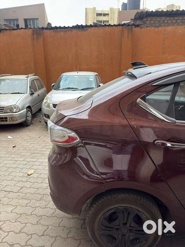 2022 Tata Tigor 60200 Km Car