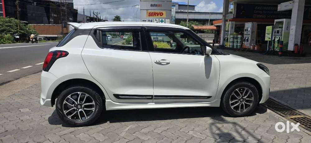 Maruti Suzuki Swift 2021-1.2 Zxi Plus Amt, 2020, Petrol