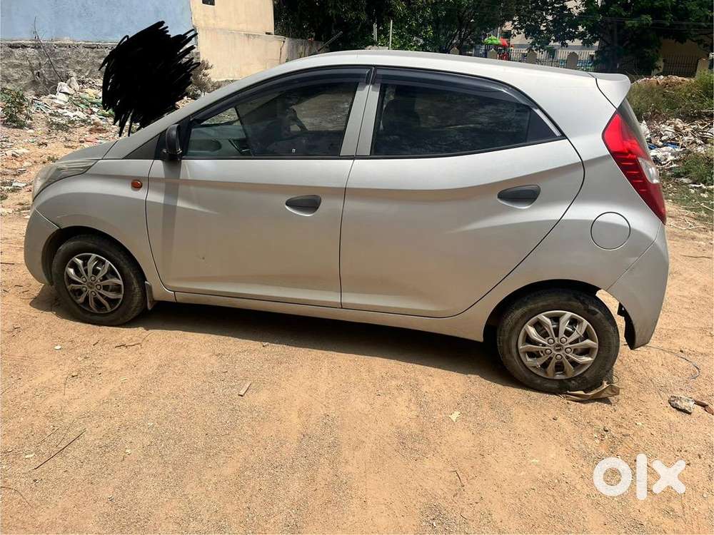 Hyundai Eon 2012 Petrol Well Maintained
