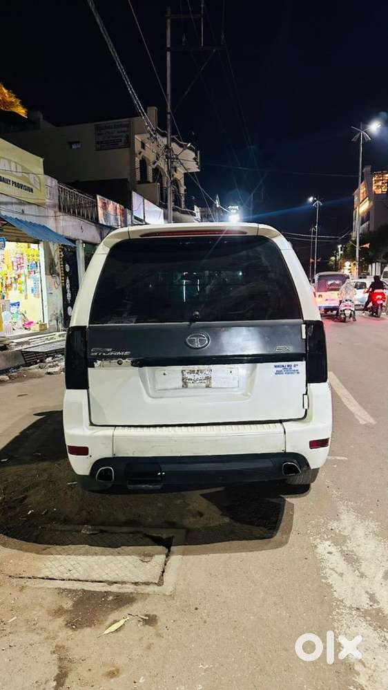 Tata Safari Storme 2013 Diesel Good Condition