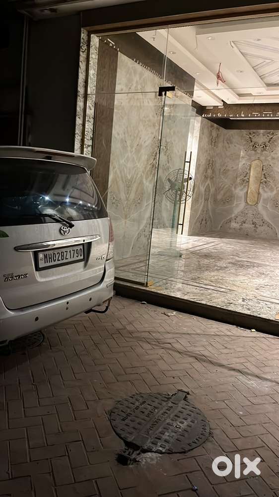 Toyota Innova Diesel 2010 Km Driven