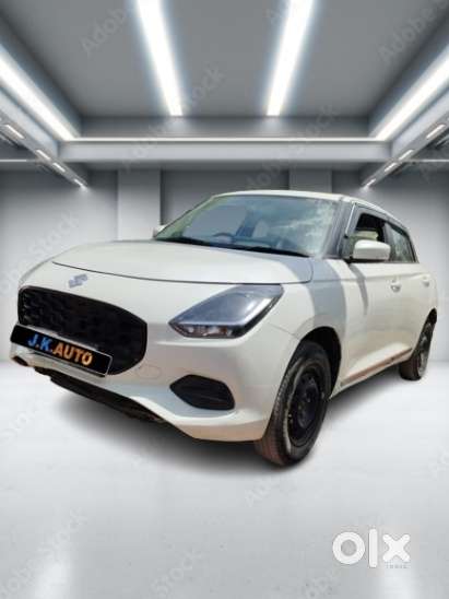 Maruti Suzuki Swift Vxi + Manual, 2024, Petrol