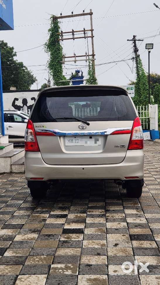 Toyota Innova 2.5 V 8 Str, 2015, Diesel