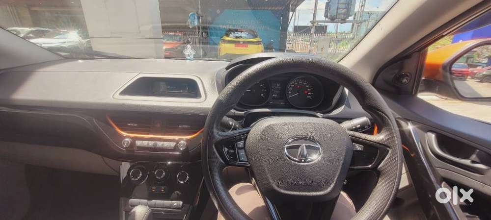 Tata Nexon Kraz Plus Amt, 2020, Petrol