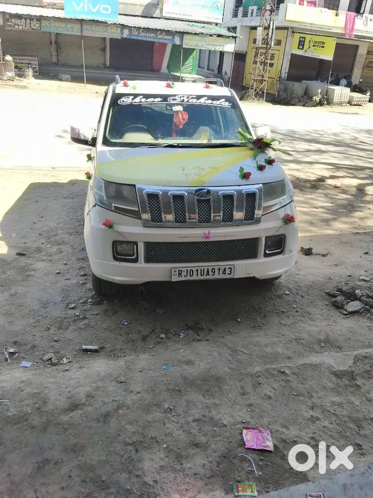 Mahindra Tuv 300 2016 Diesel 9981 Km Driven