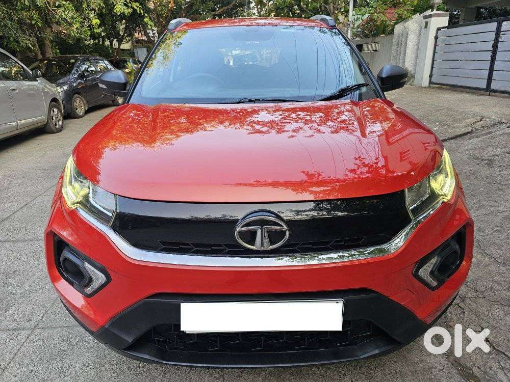 Tata Nexon 1.2 Revotron Xma Amt (s), 2022, Petrol