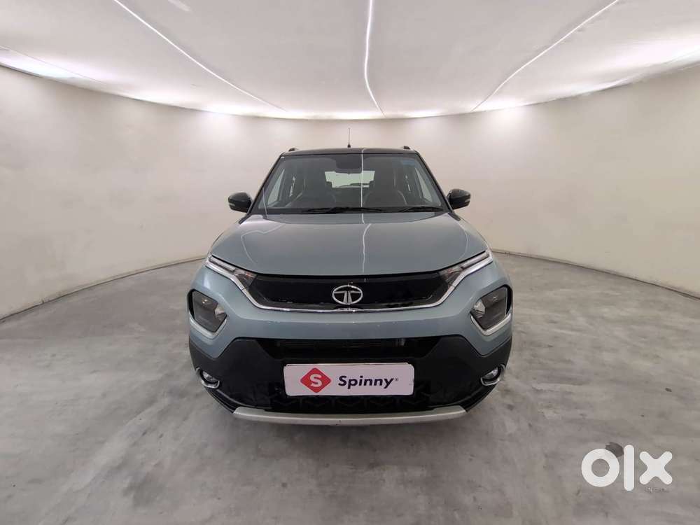 Tata Punch 1.2 Revotron Creative Amt Dual Tone, 2023, Petrol