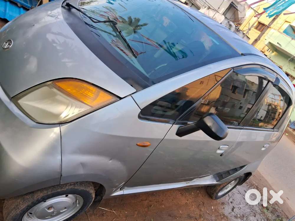 Tata Nano 2011