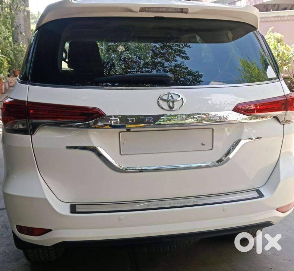 Toyota Fortuner 2019 Diesel 70000 Km Driven Negotiable