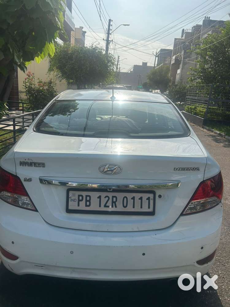 Hyundai Fluidic Verna 2012