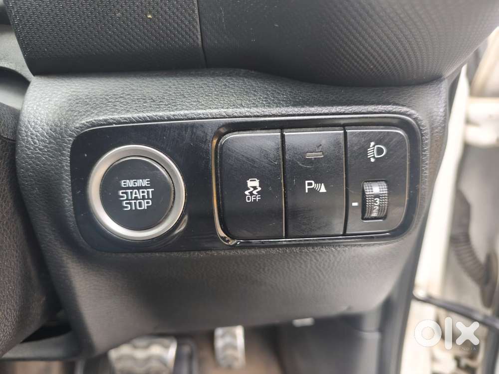 Kia Sonet Gtx Plus Dct, 2020, Petrol