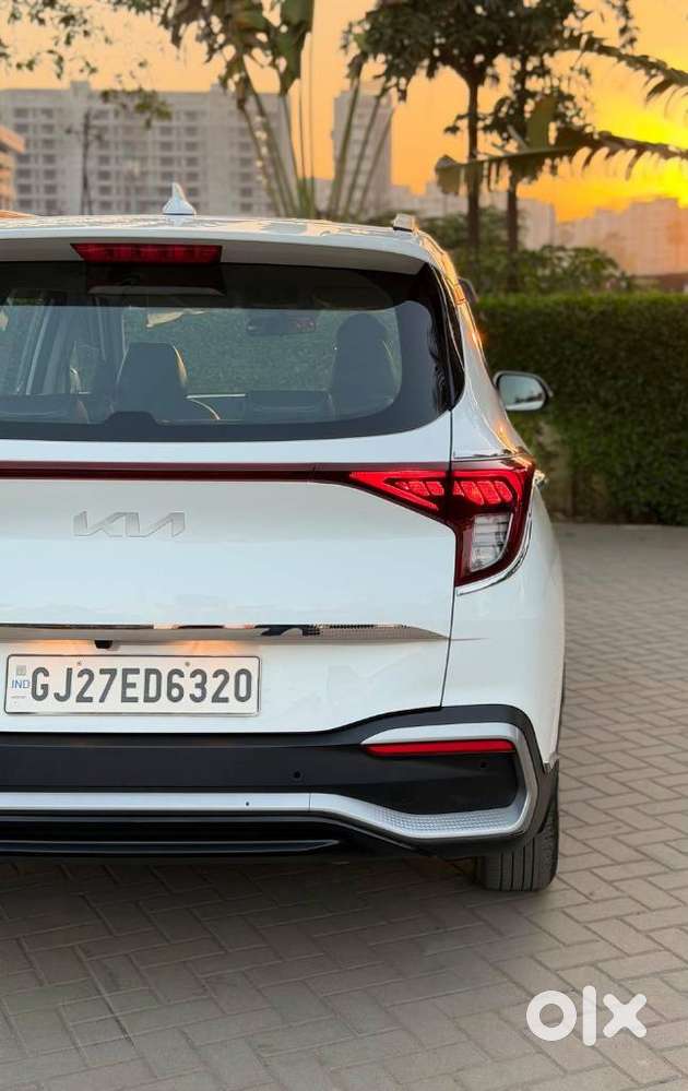 Kia Carens 1.5 Prestige 7 Str, 2023, Petrol