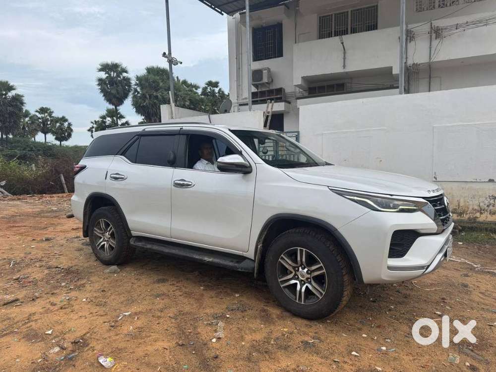 Toyota Fortuner 3.0 4x2 Automatic, 2023