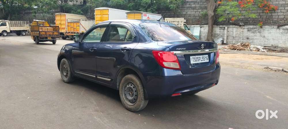 Maruti Suzuki Dzire 1.2 Vxi, 2022, Petrol