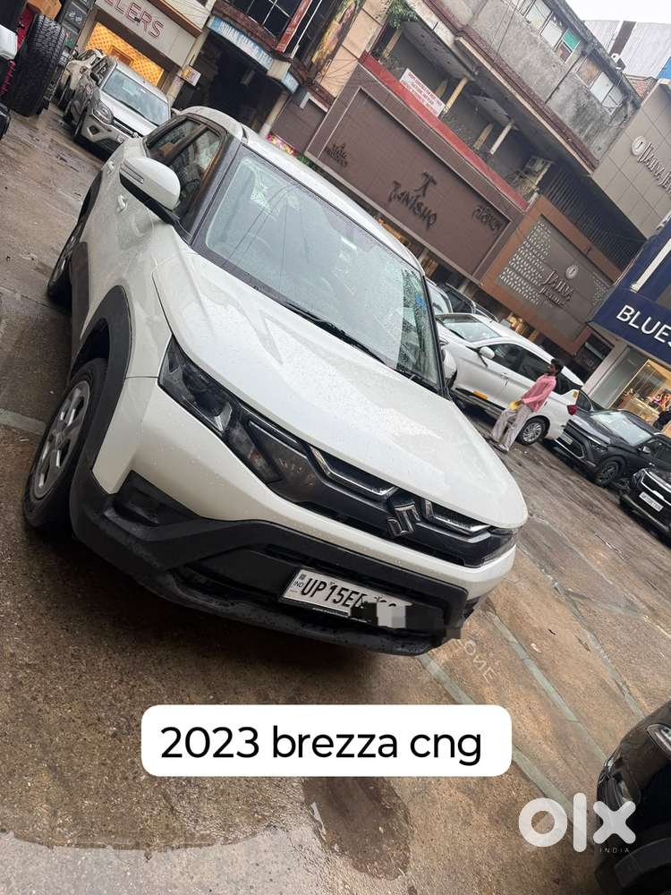 Maruti Suzuki Brezza 1.5 Vxi Cng, 2023, Cng & Hybrids