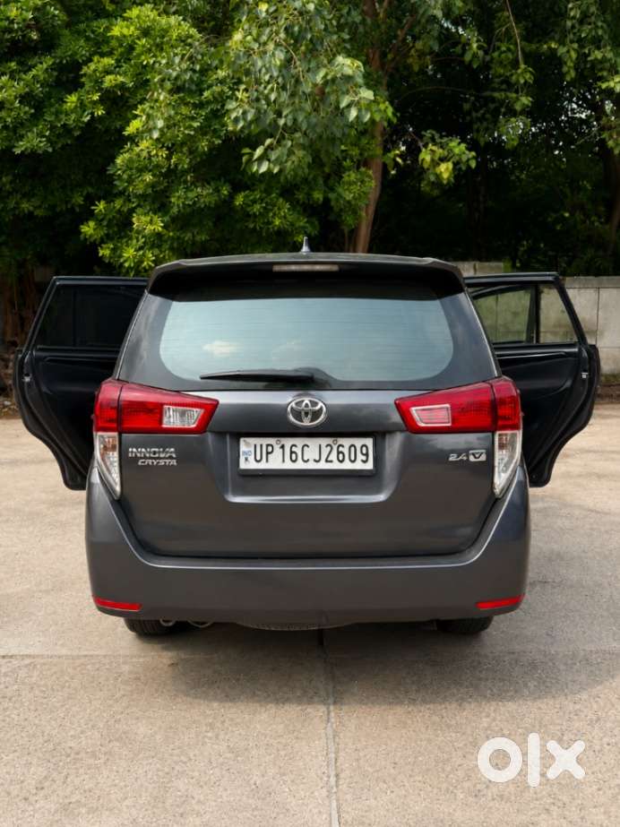 Toyota Innova Crysta 2.4 Vx Mt, 2019, Diesel