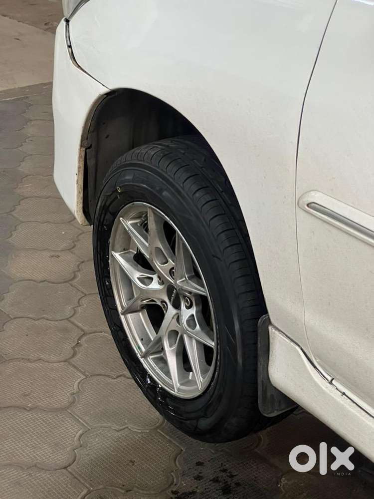 Toyota Innova 2014 Diesel Well Maintained