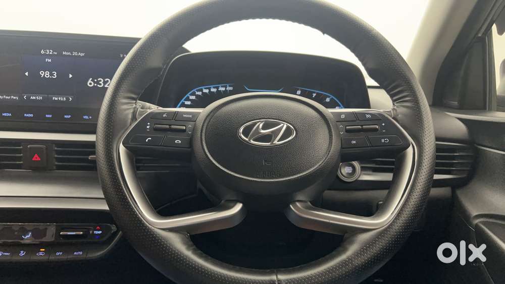 Hyundai New I20 1.2 Asta (o) Mt, 2022, Petrol