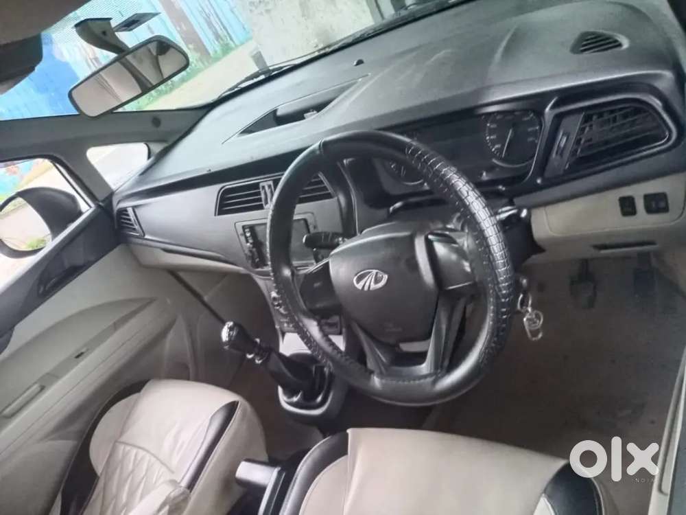 Mahindra Marazzo Diesel 2019 Taxi Plate