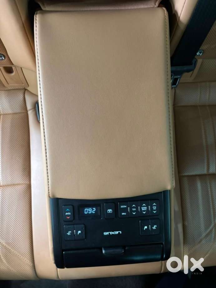 Lexus Es 300h, 2023, Petrol