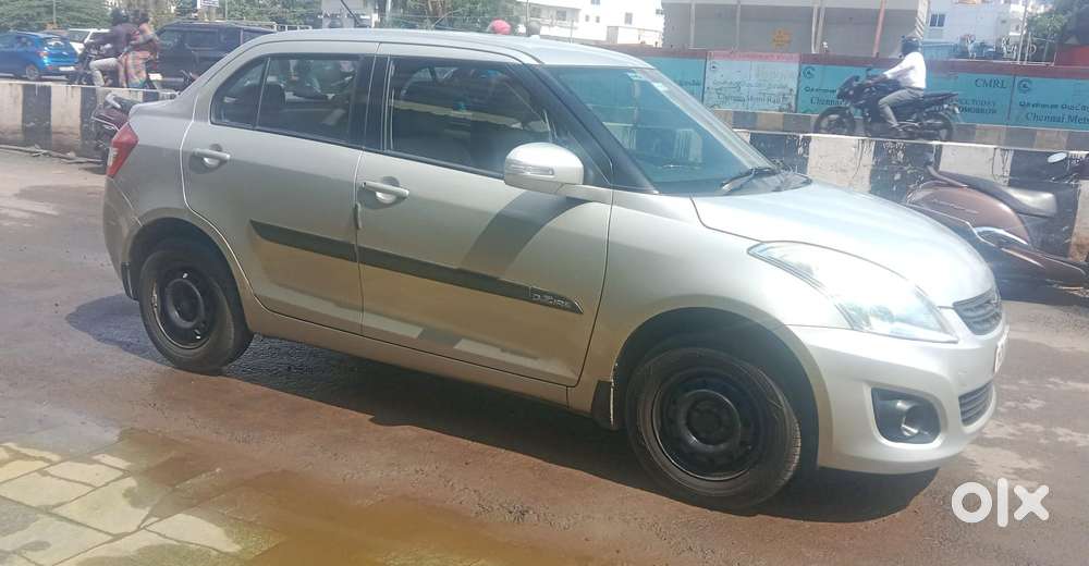 Maruti Suzuki Swift Dzire 1.2 Vxi Bsiv, 2013, Petrol