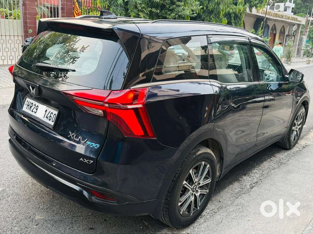 Mahindra Xuv700 2.0 Ax 7 Petrol At Str, 2022, Petrol