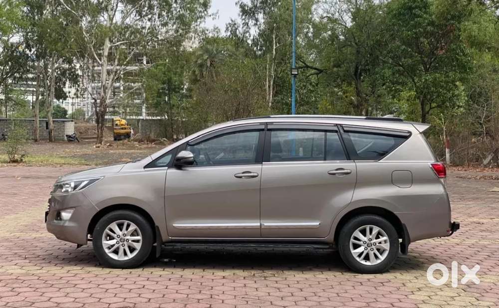 Toyota Innova Crysta [2020-ongoing] 2.4 Gx 8 Str, 2019, Diesel