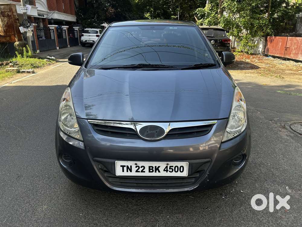 Hyundai I20 Sportz 1.2 Bs-iv, 2010, Petrol