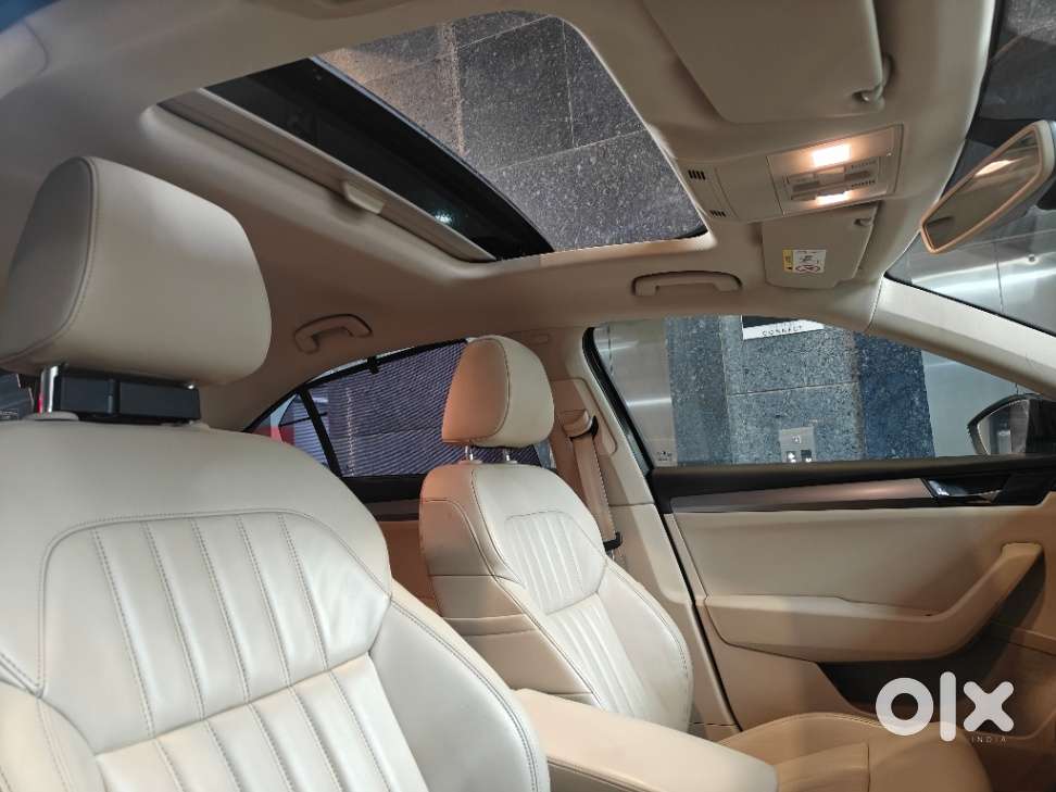 Skoda Superb Style 1.8 Tsi At, 2018, Petrol