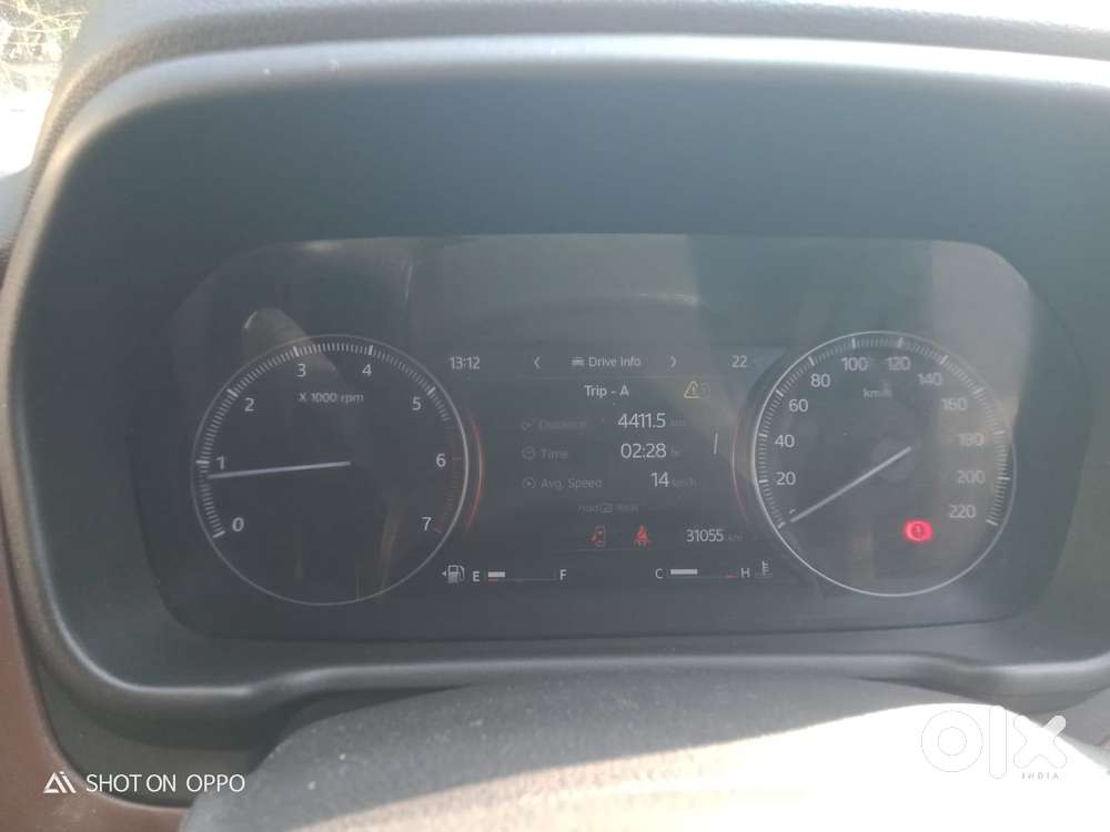 Mahindra Scorpio-n 2.0 Z8 Petrol Mt 7 Str, 2023, Petrol