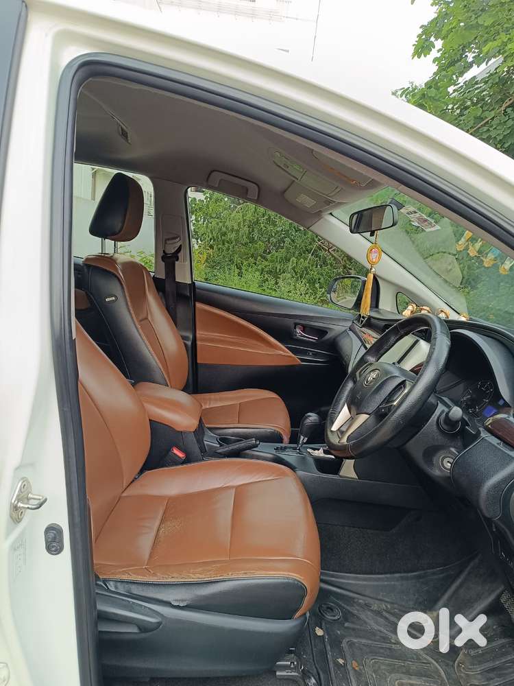 Toyota Innova Crysta 2.8 Gx Automatic 7 Str, 2017, Diesel