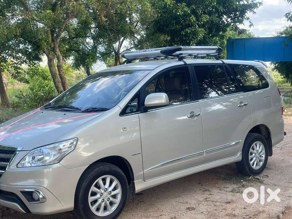 Toyota Innova 2012 Diesel Well Maintained
