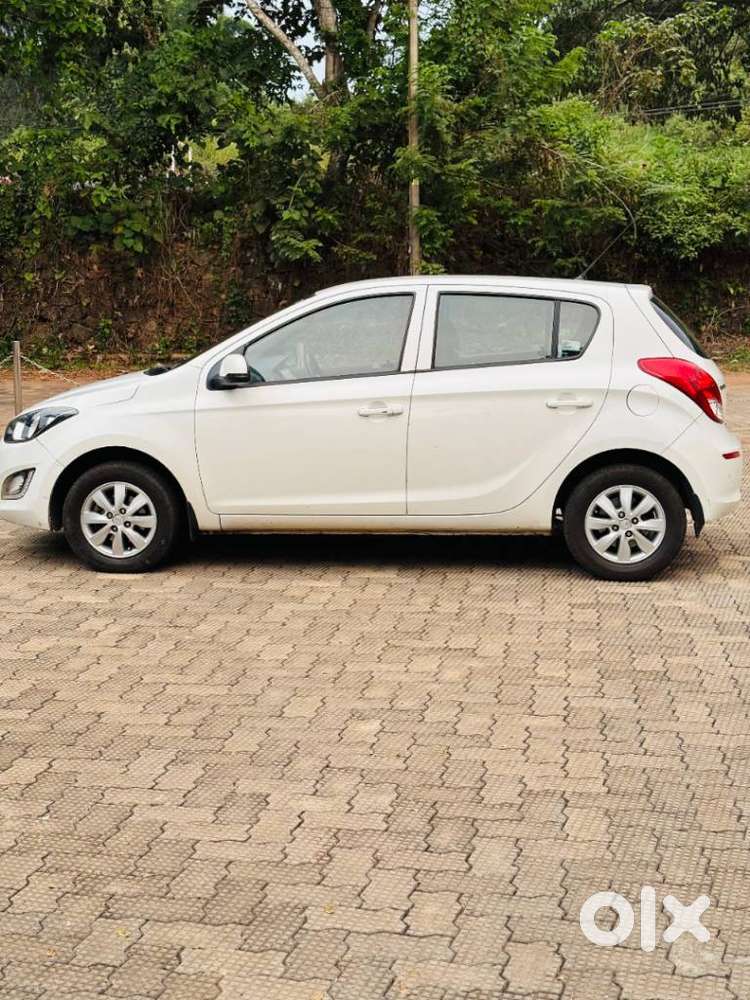 Hyundai I20 Diesel Sportz, 2014, Diesel