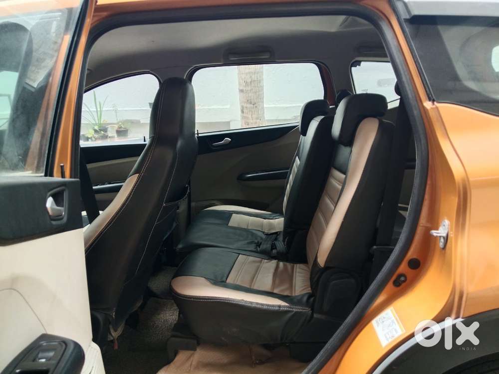 Renault Triber Rxz, 2022, Petrol