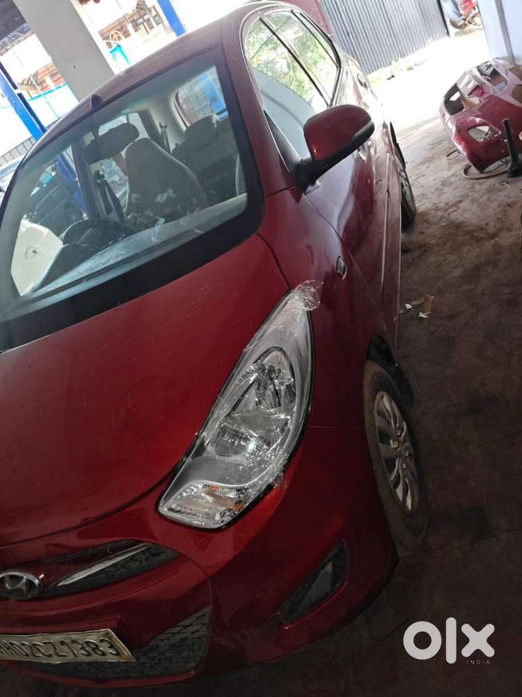 Hyundai I10 Sportz 2013 Maharashtra Registration With Noc