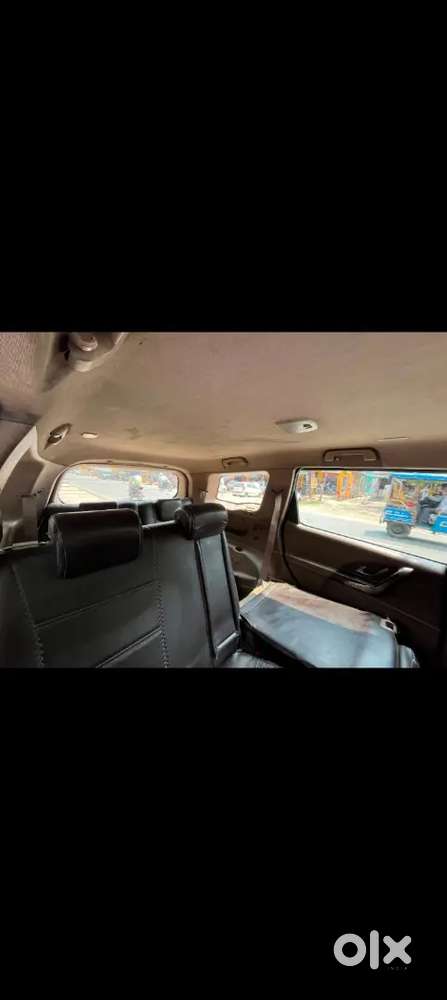 Mahindra Xuv500 2.2 W7 2013