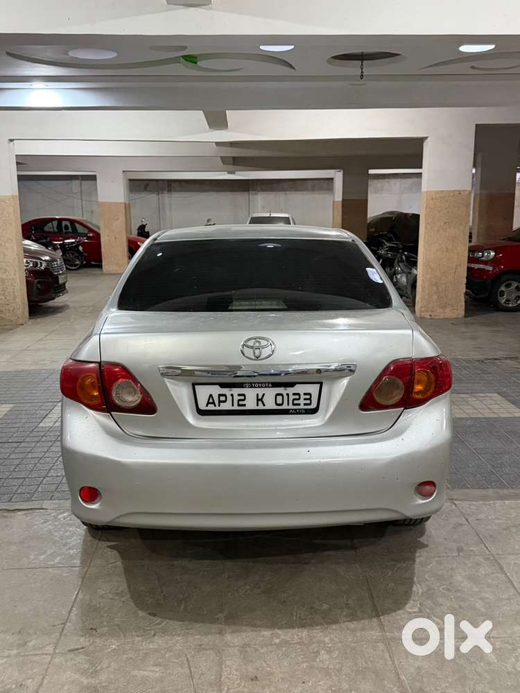 Toyota Corolla Altis 2009 At