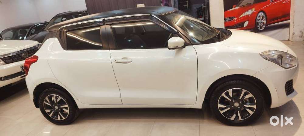 Maruti Suzuki Swift 1.2 Vxi Glory Edition, 2022, Petrol