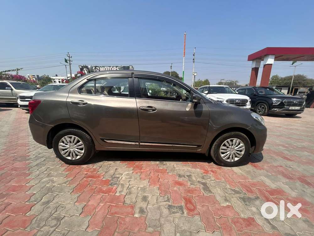 Maruti Suzuki Swift Dzire 1.2 Vxi Regal Limited Edition, 2020, Petro..