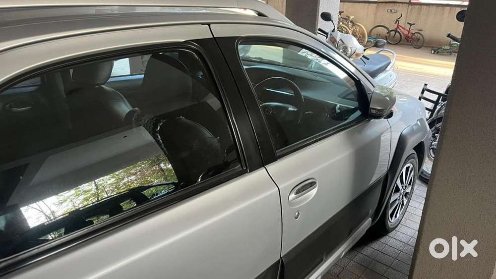 Toyota Etios Cross 2014 Petrol Well Maintained