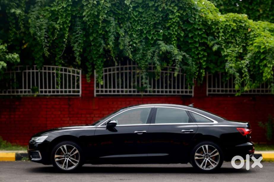 Audi A6 Technology 45 Tfsi W/o Matrix, 2023, Petrol