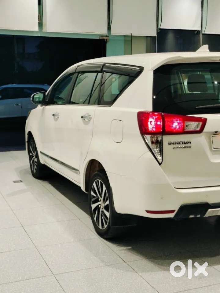 Toyota Innova Crysta, 2022, Diesel
