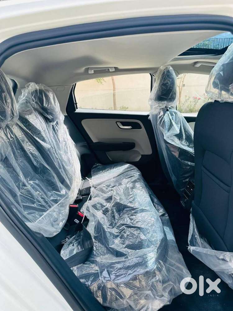 Tata Altroz Xz Plus (o) (s), 2024, Petrol