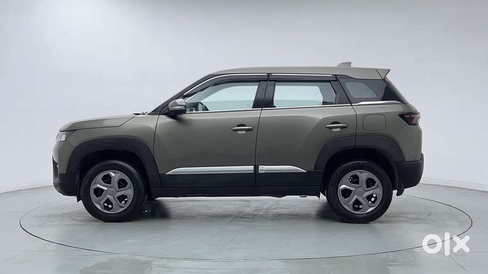 Maruti Suzuki Brezza Vxi At, 2024, Petrol